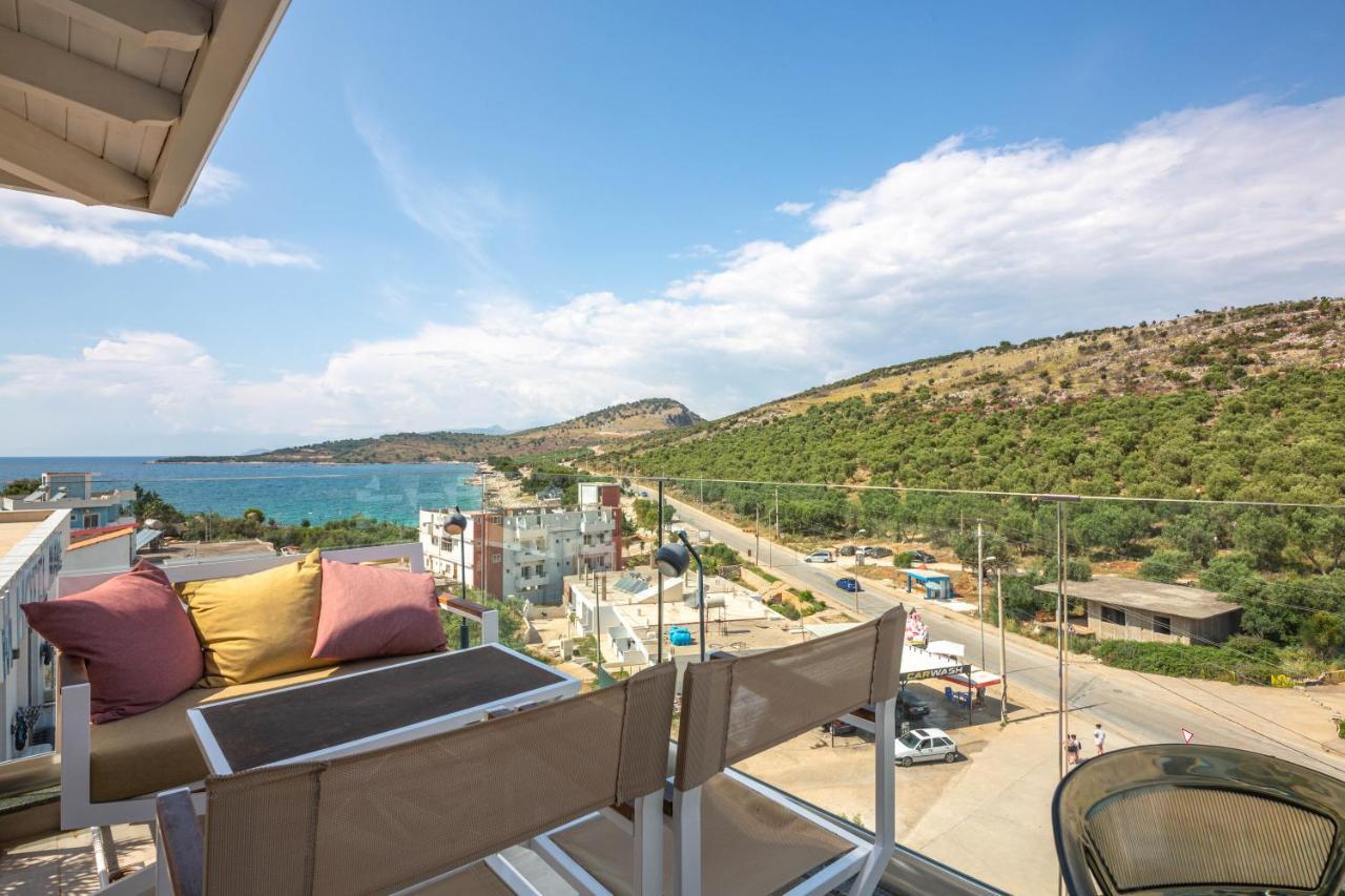 Bianco Hotel Ксамил Екстериор снимка
