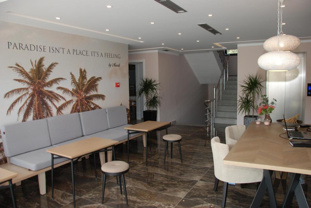 Bianco Hotel Ксамил Екстериор снимка